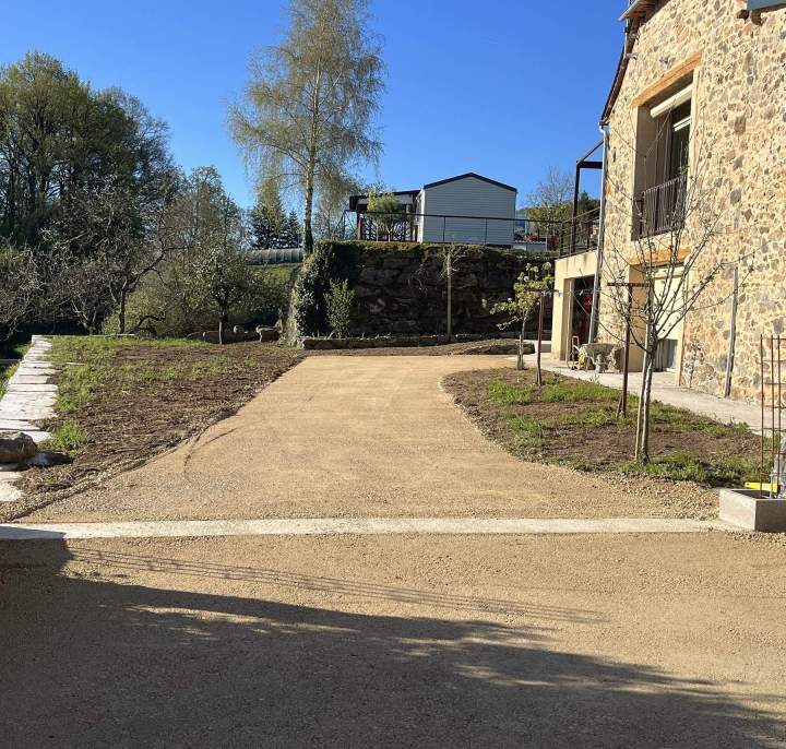 Création chemin d'accès Villefranche-de-Rouergue